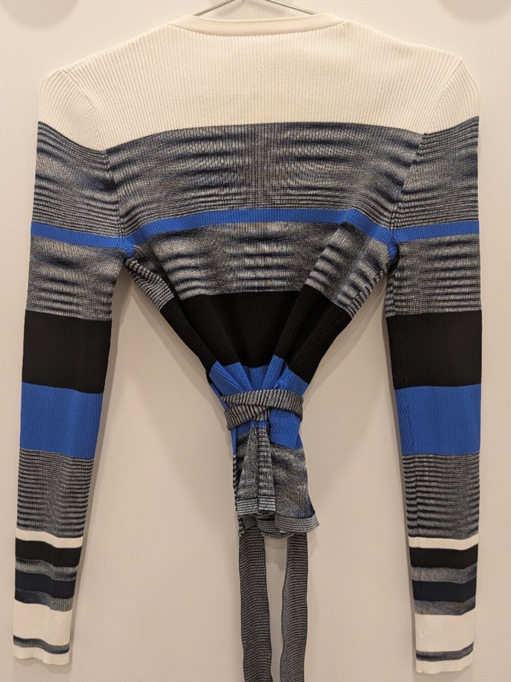 Diane von Furstenberg Cropped Wrap Sweater Striped Ribbed Knit Blue Black Ivory - Picture 3 of 6